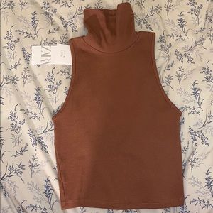 Zara Medium Crew Neck